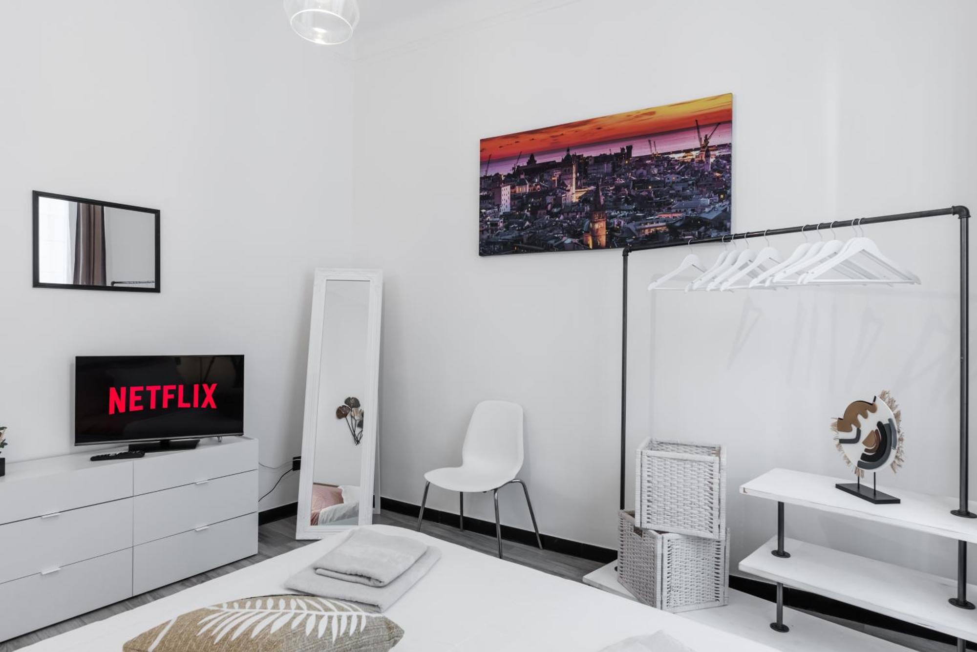 Acquario 5 Minuti, 1Br , Free A-C, Wifi & Netflix "City Center" By Tilo Genoa Exterior photo