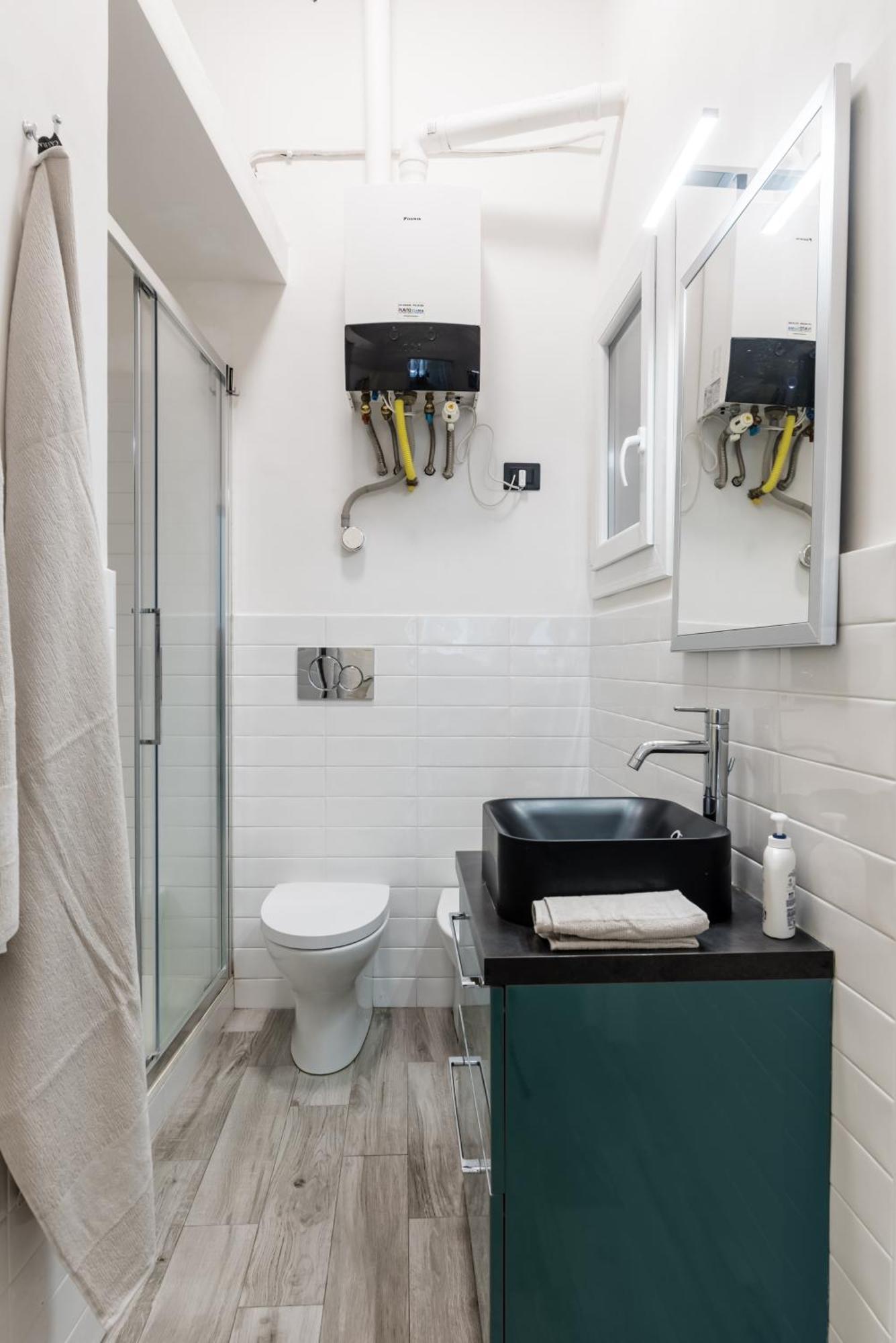 Acquario 5 Minuti, 1Br , Free A-C, Wifi & Netflix "City Center" By Tilo Genoa Exterior photo