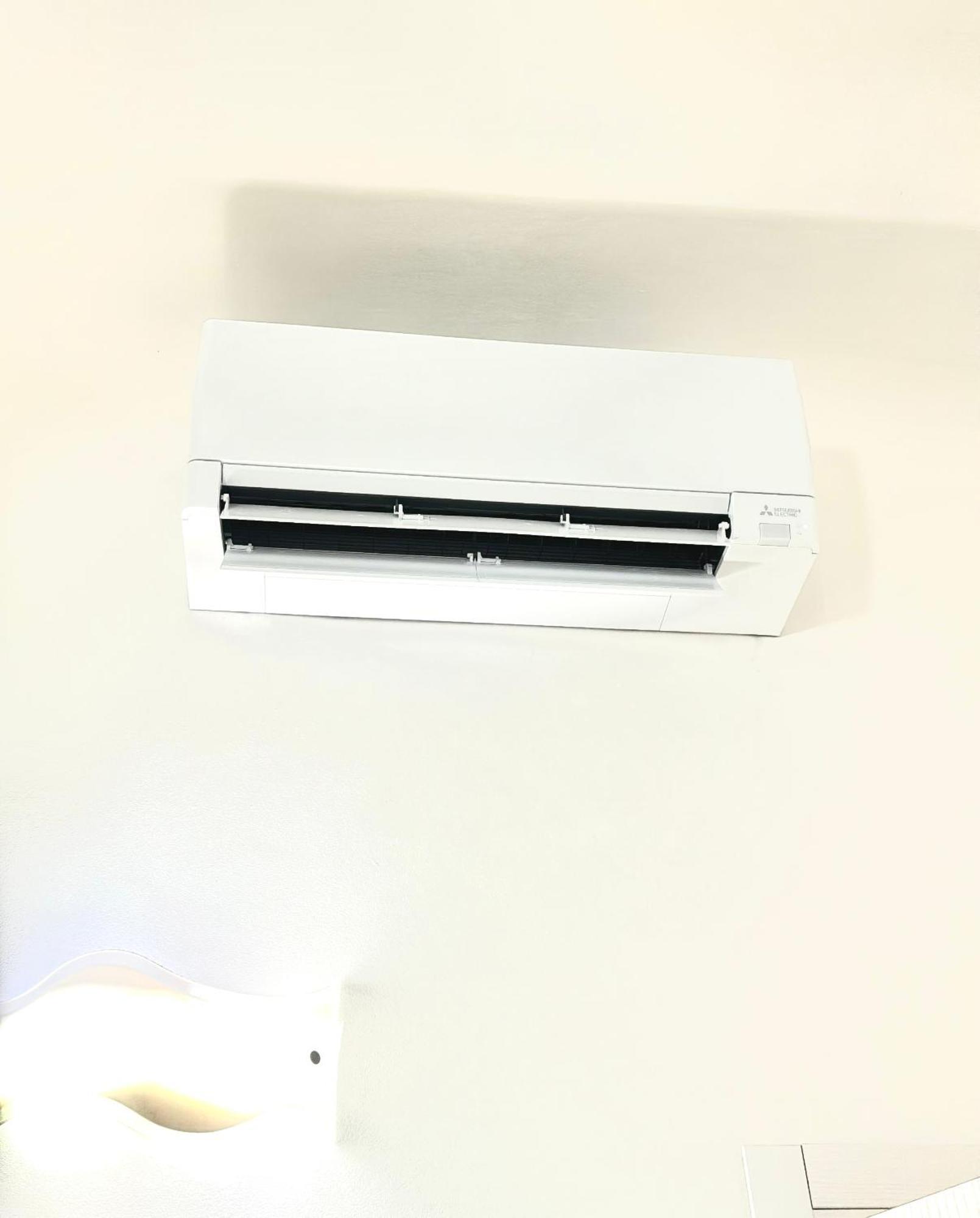 Acquario 5 Minuti, 1Br , Free A-C, Wifi & Netflix "City Center" By Tilo Genoa Exterior photo